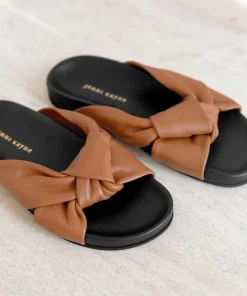 Jenni Kayne Leather Knot Sandal Saddle Hot